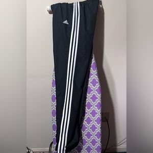 Classic Adidas Outfit. Pants and shirt. Women’s XS pant and S top.